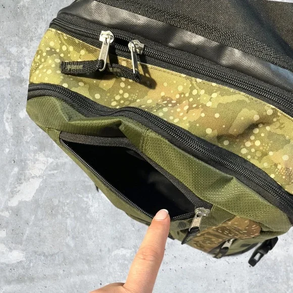 Green Camouflage Backpack Camo - Picture 3 of 16
